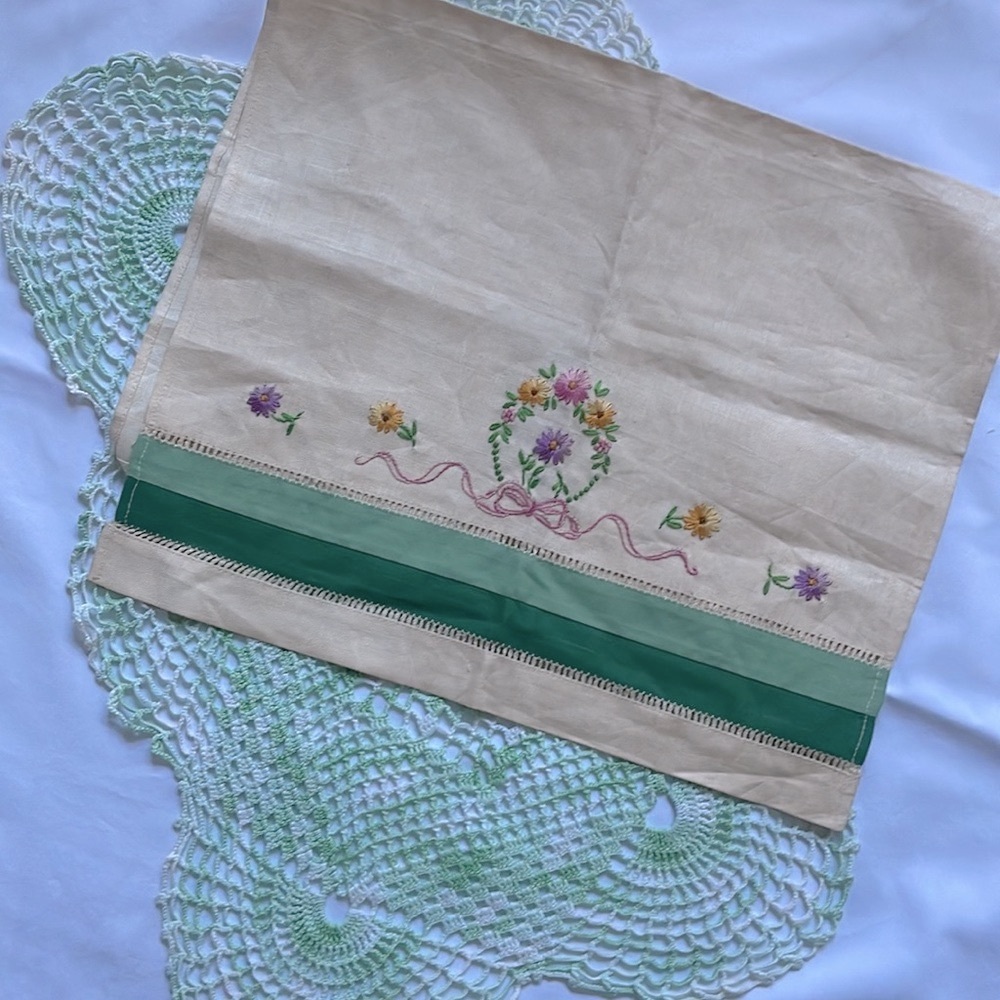 Estate sale green white crocheted doily linen kitchen towel embroidered …